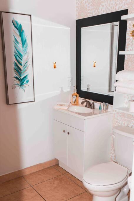 Newly Renovated Condo 5 Min From Airport Miami Exterior foto